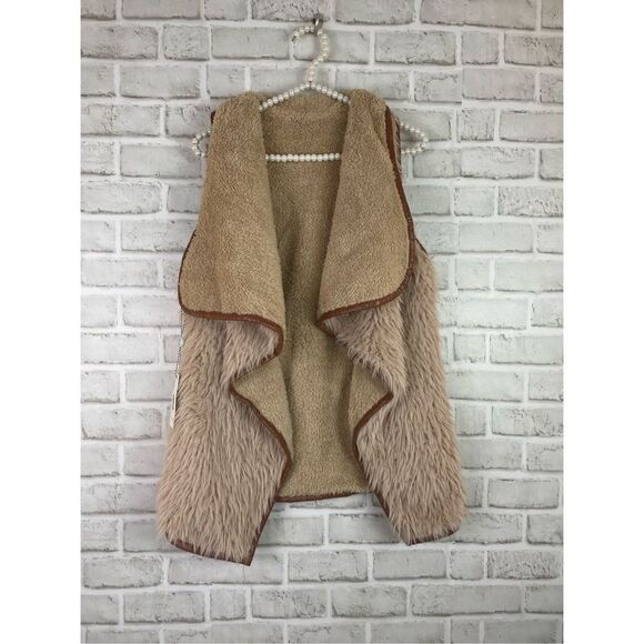 New Simply Southern Reversible Sherpa Vest Fall Winter - Picture 9 of 9